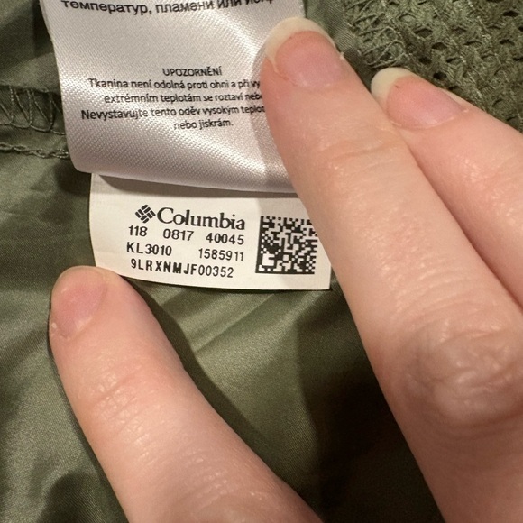 Columbia Lavender and Olive Windbreaker size s. drawstring lightweight outdoor - Picture 7 of 8